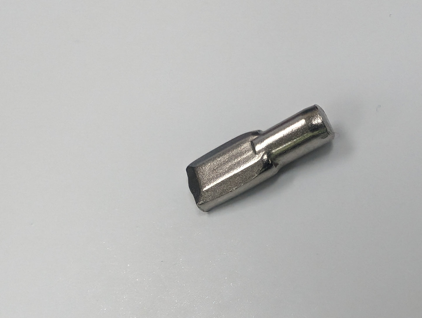 Shelf Pin Dia 5MM Nickel SP1